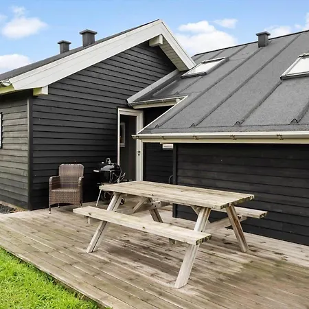 Lk2175-lokken-finhvalvej-11 *
